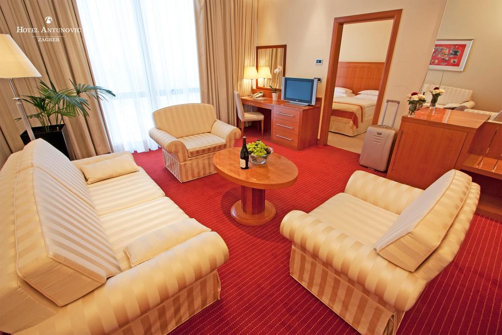 Hotel Antunovic Загреб Экстерьер фото